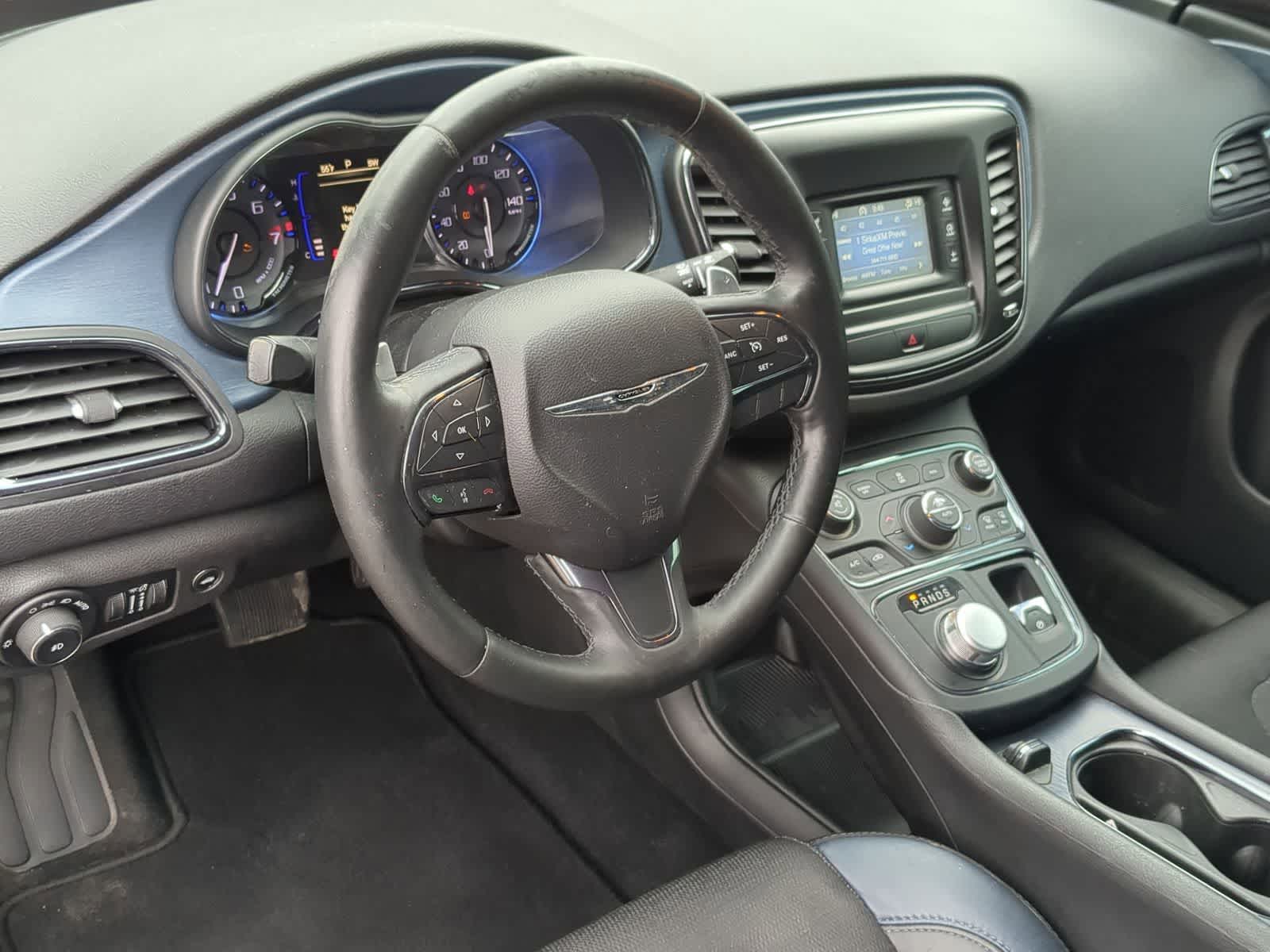 Thumbnail: 2016 Chrysler 200 - 12