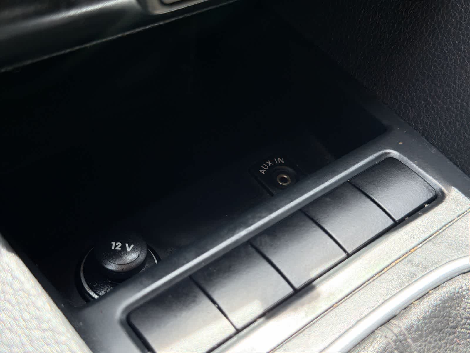 Thumbnail: 2011 Volkswagen Jetta - 29