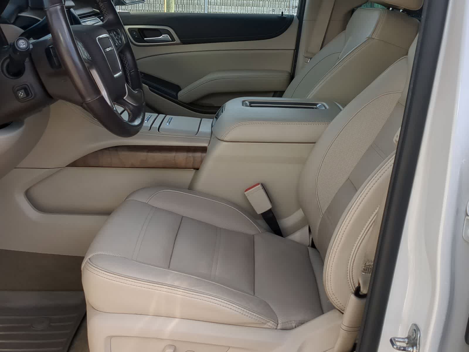 Thumbnail: 2018 GMC Yukon - 22