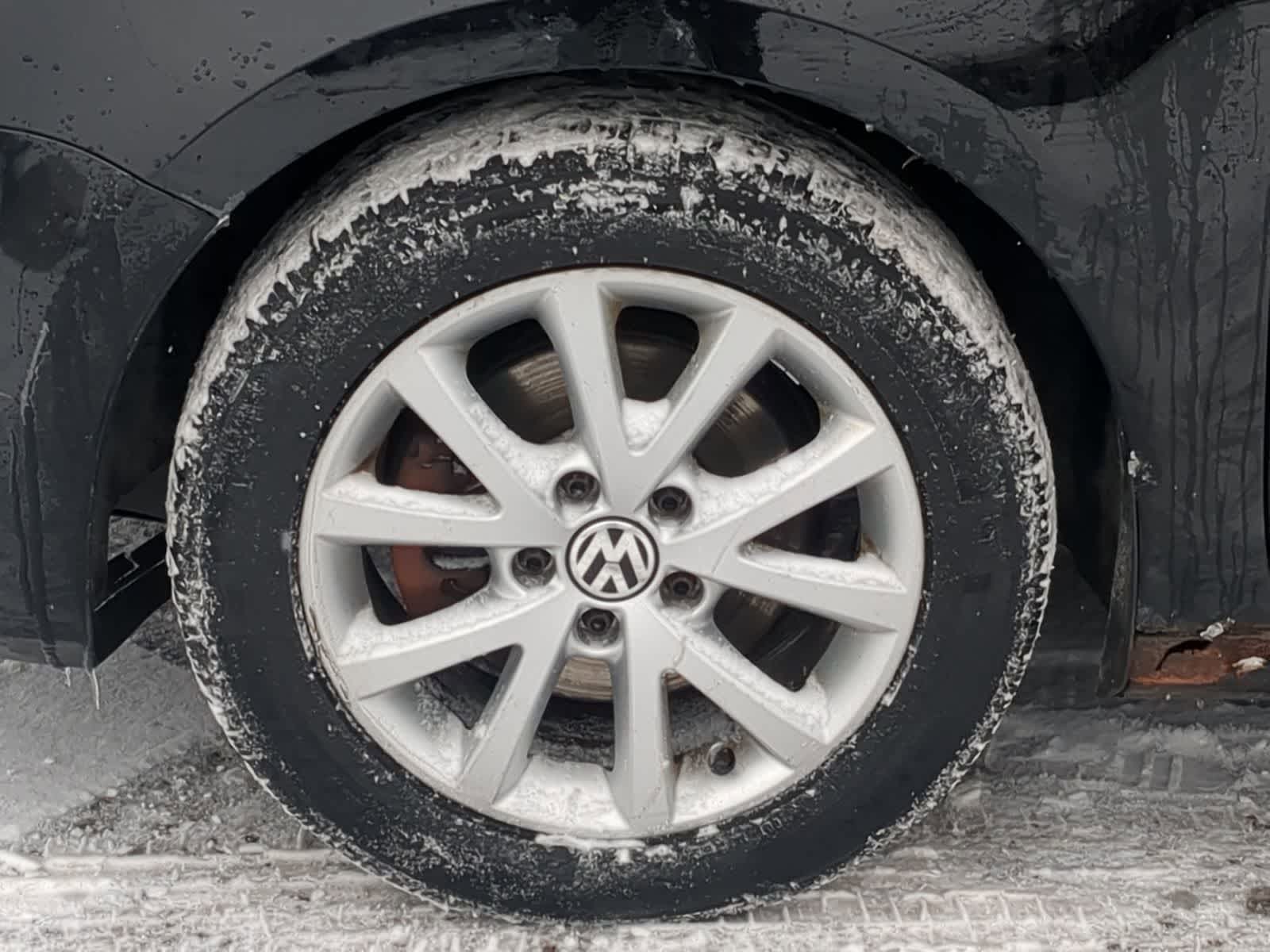 Thumbnail: 2014 Volkswagen Jetta - 16