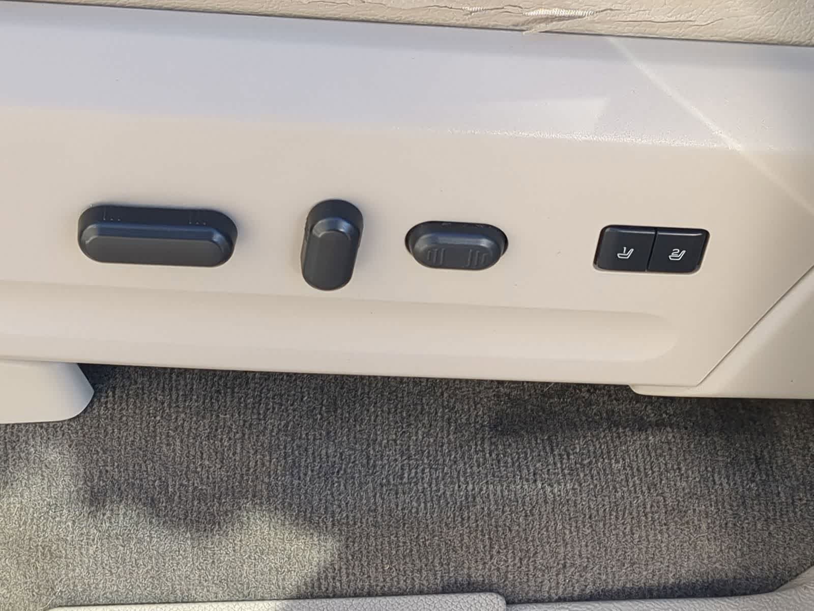 Thumbnail: 2014 Ford Expedition EL - 17