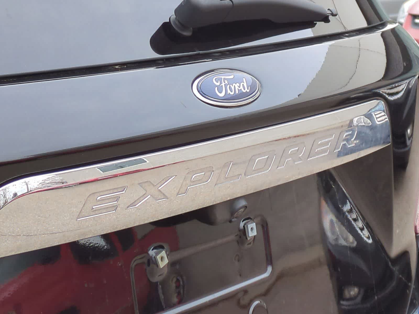 Thumbnail: 2020 Ford Explorer - 18