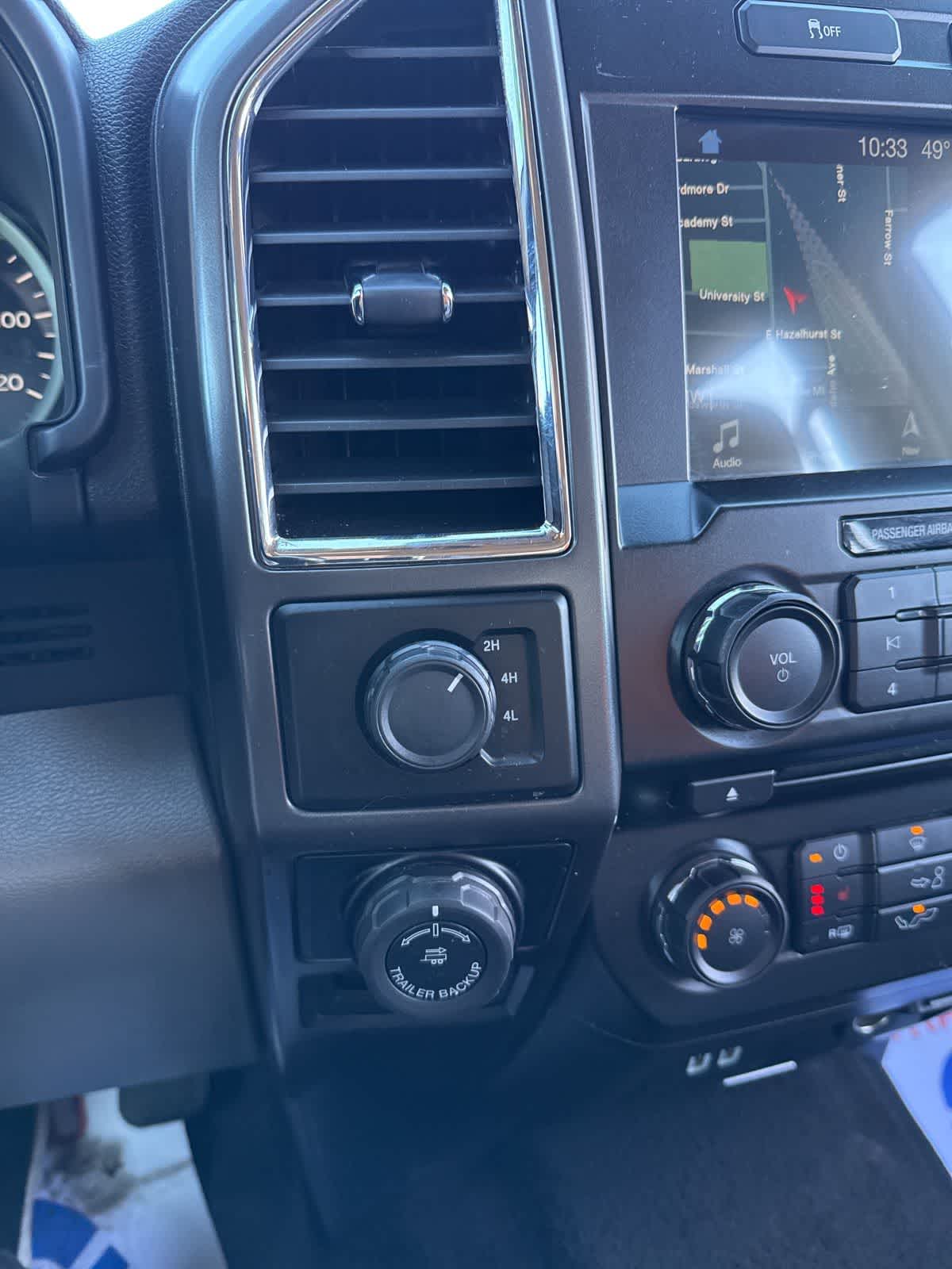 Thumbnail: 2016 Ford F-150 - 32