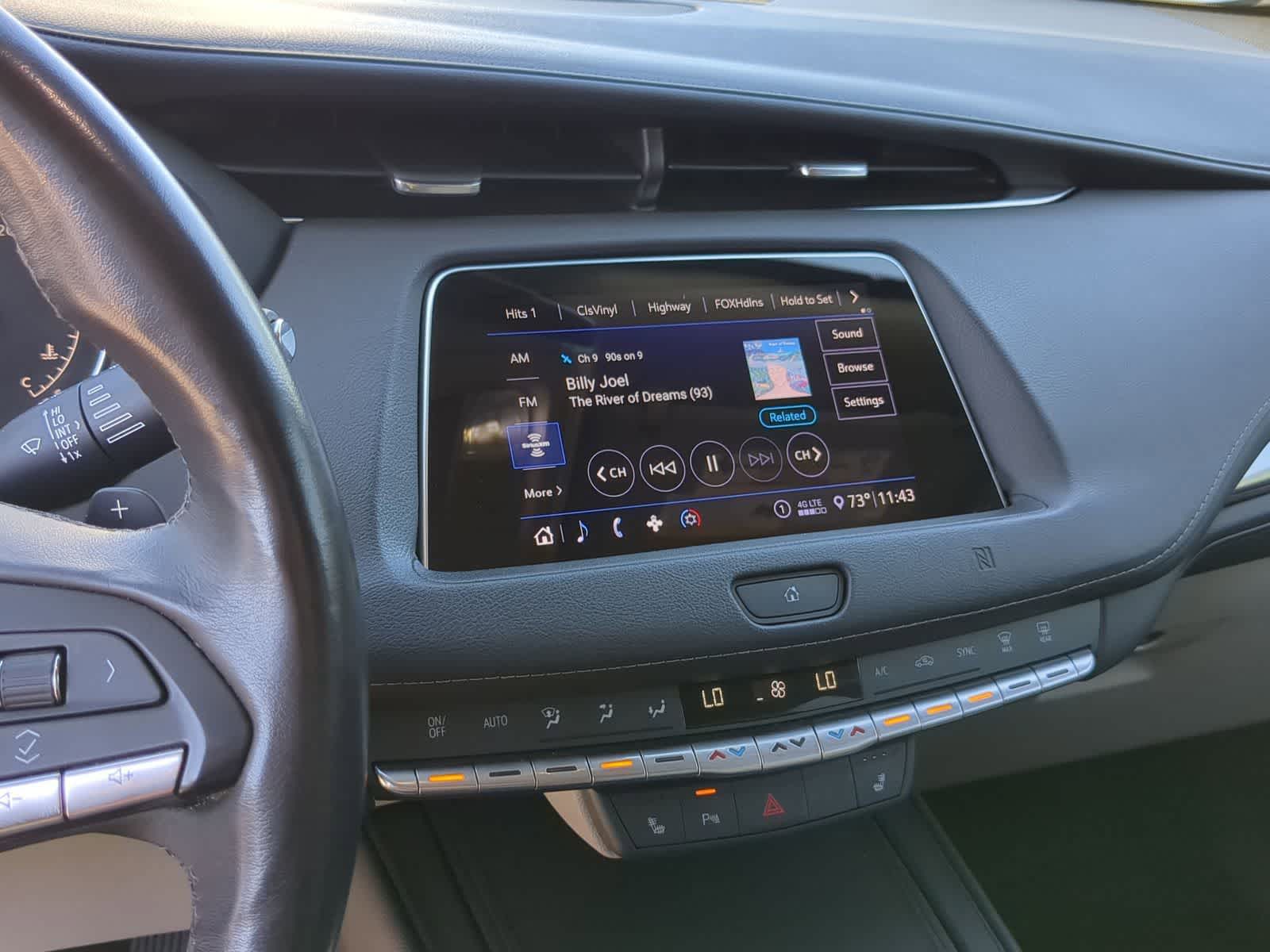 Thumbnail: 2020 Cadillac XT4 - 30