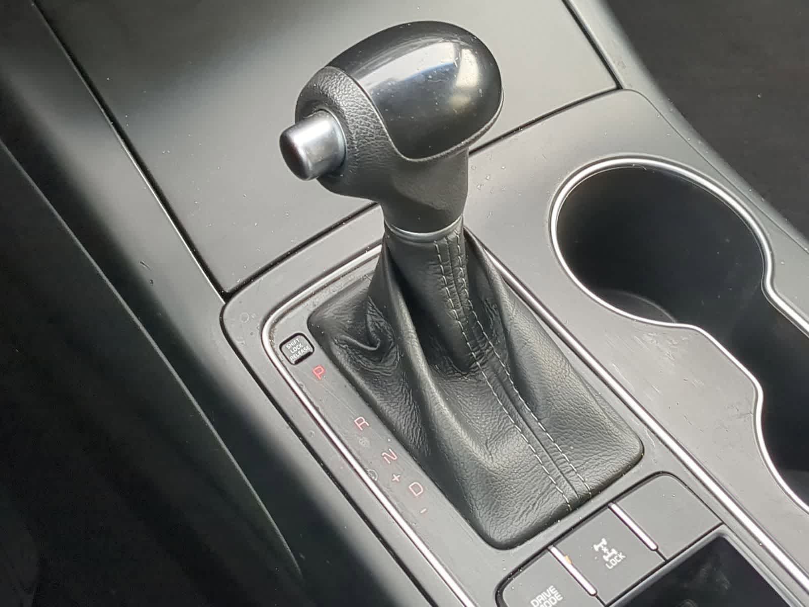 Thumbnail: 2017 Kia Sorento - 31