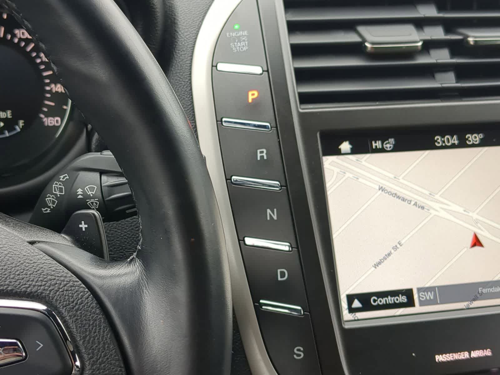 Thumbnail: 2018 Lincoln MKC - 36