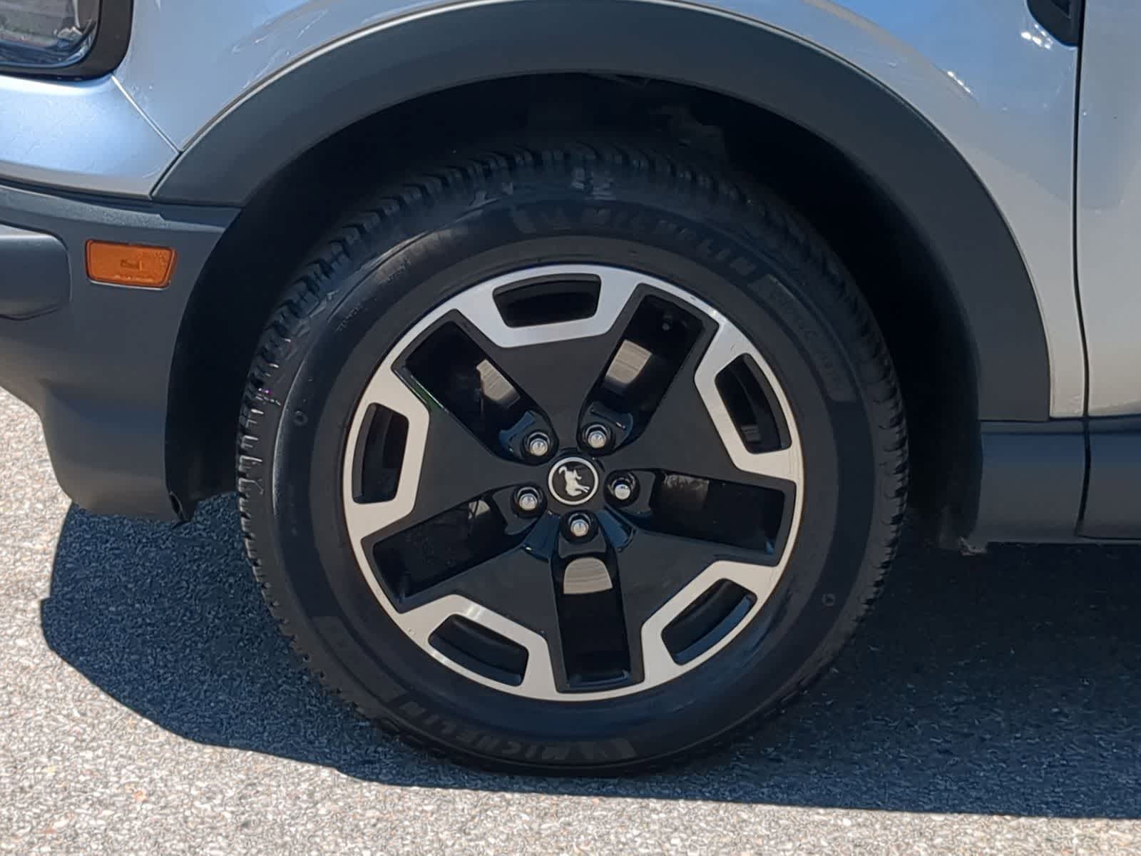 Thumbnail: 2021 Ford Bronco Sport - 18
