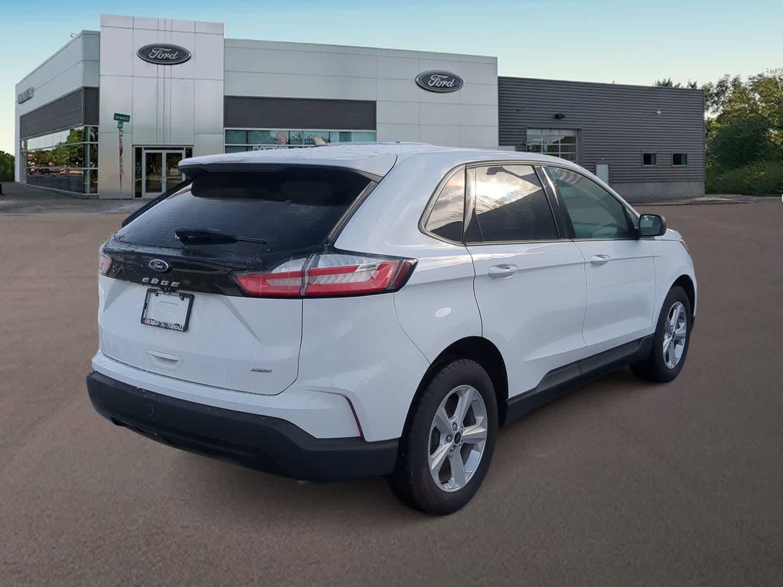 Thumbnail: 2024 Ford Edge - 11