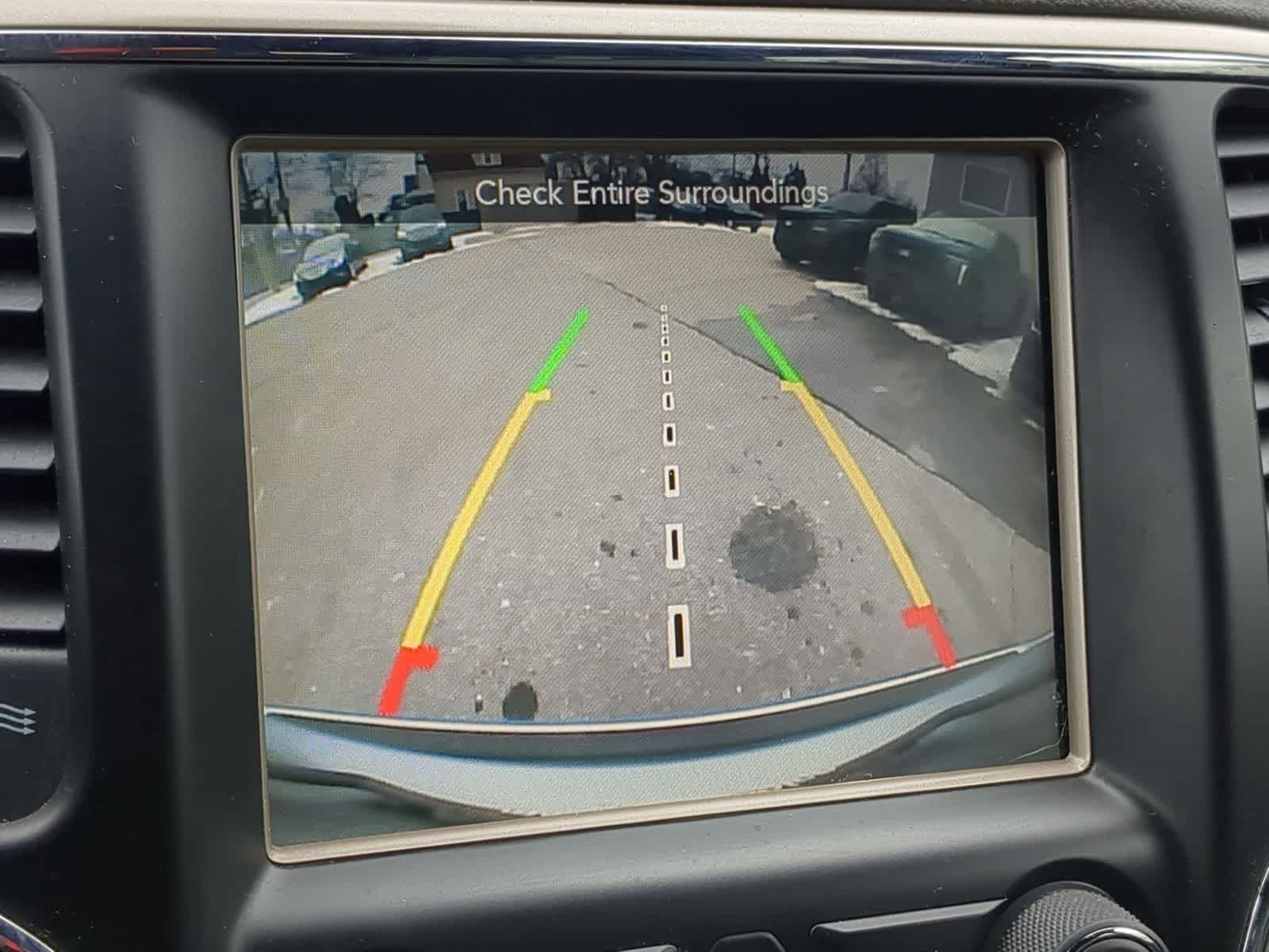 Thumbnail: 2015 Jeep Grand Cherokee - 34