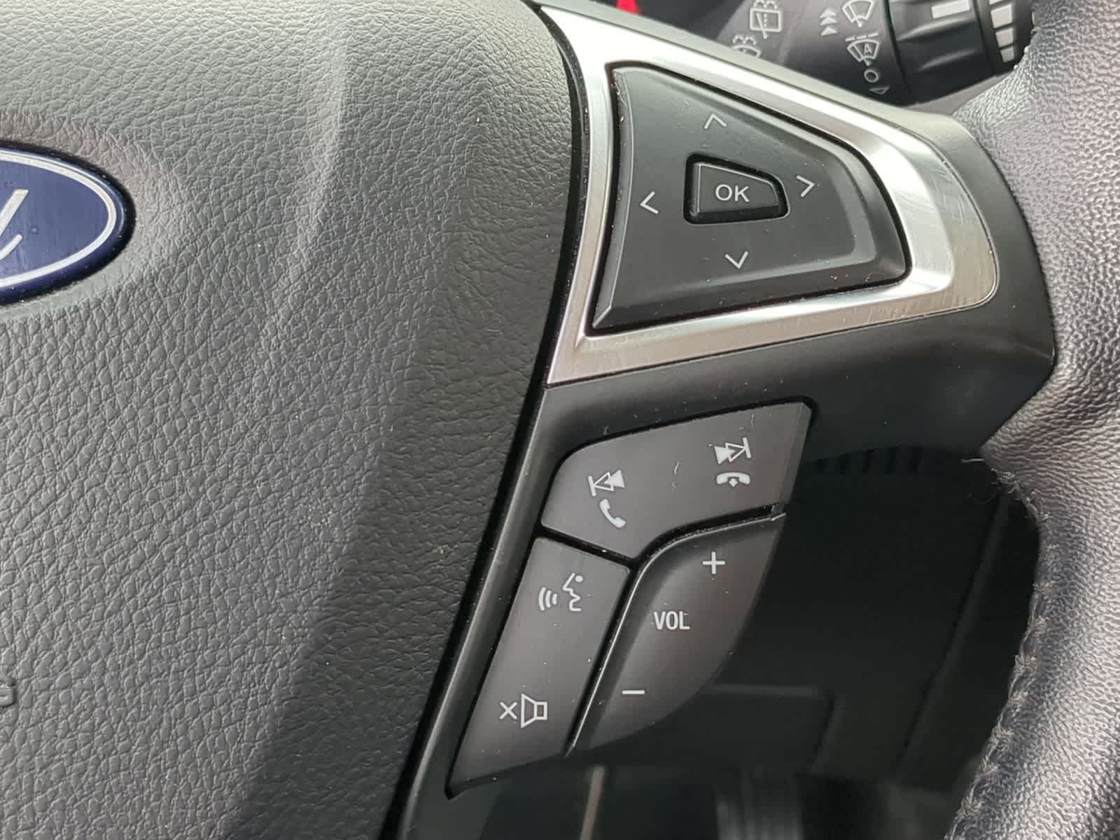 Thumbnail: 2023 Ford Edge - 28