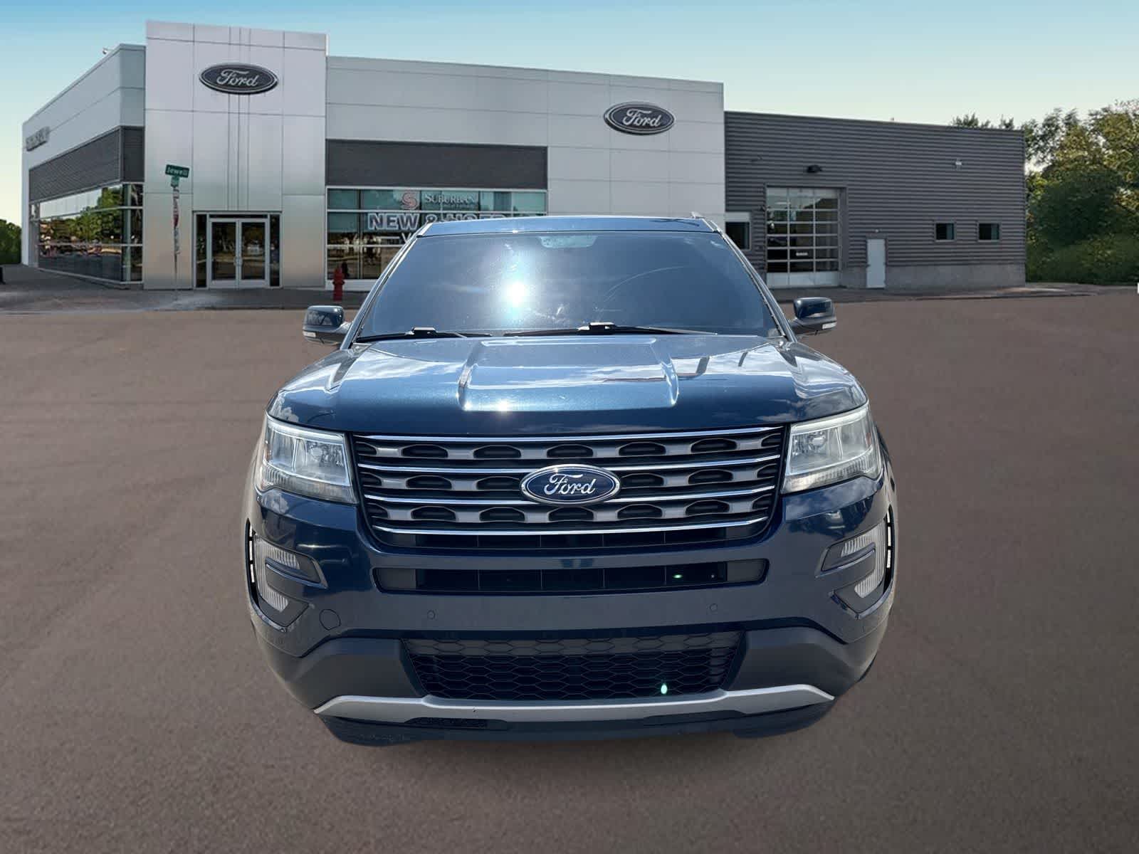 Thumbnail: 2017 Ford Explorer - 3