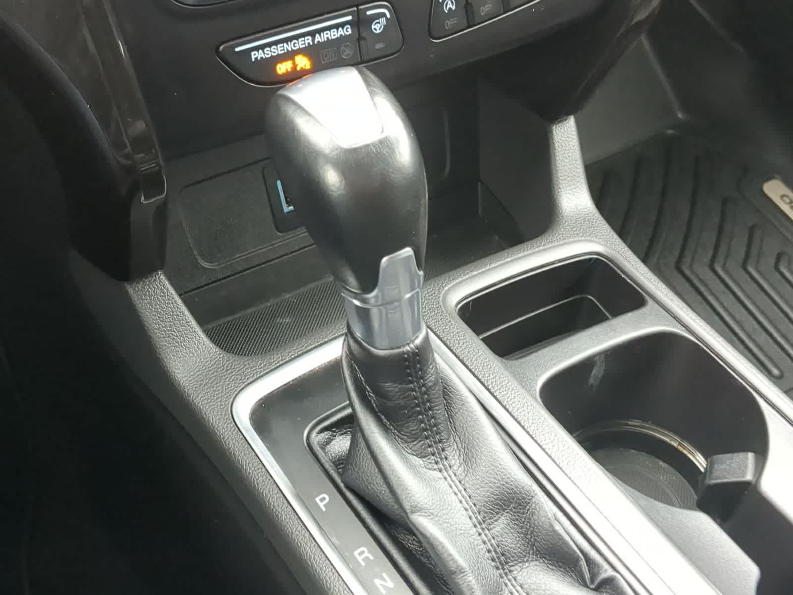 Thumbnail: 2017 Ford Escape - 36