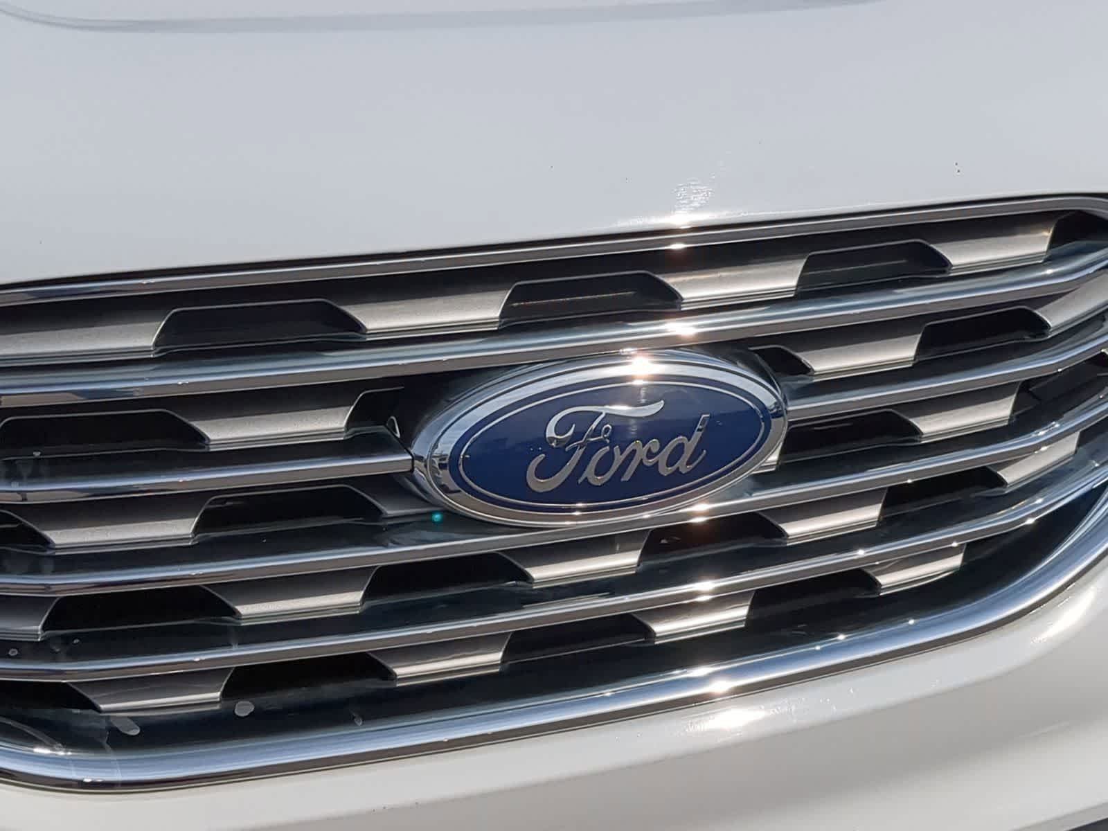 2022 Ford Edge SEL 15