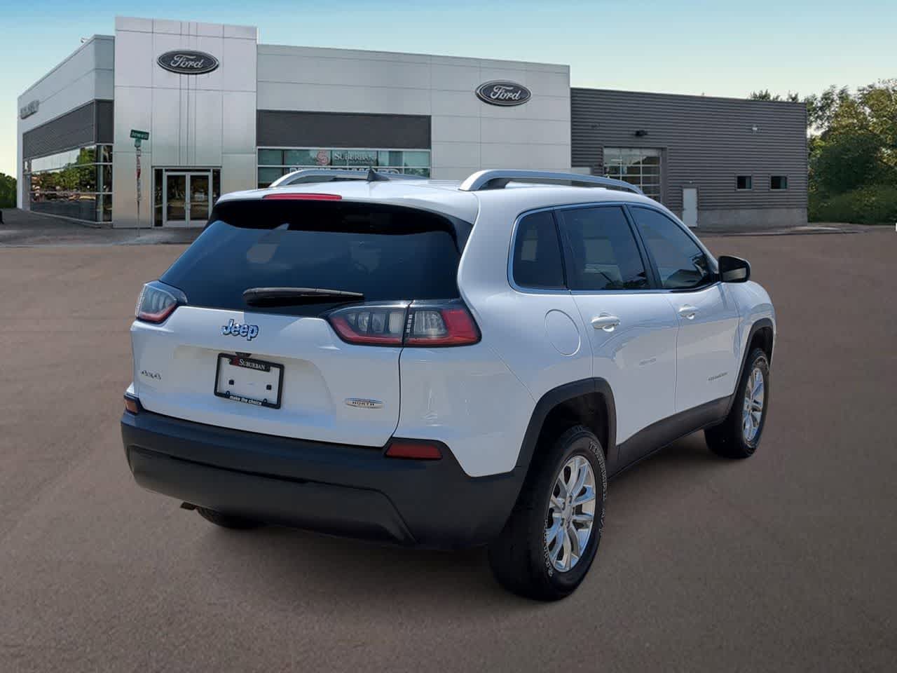 Thumbnail: 2019 Jeep Cherokee - 10