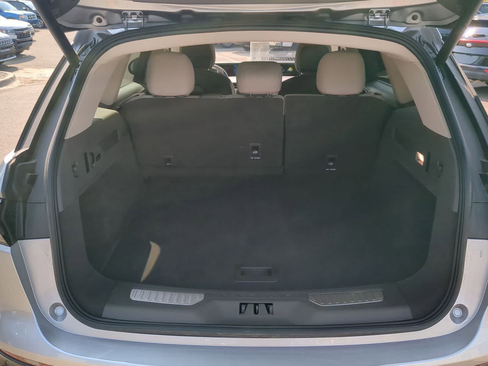 Thumbnail: 2024 Lincoln Nautilus - 36