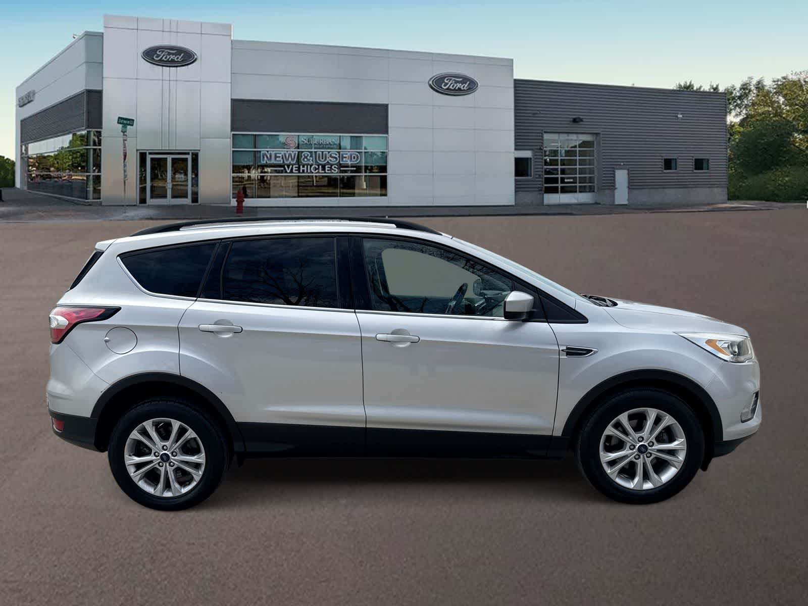 Thumbnail: 2018 Ford Escape - 11