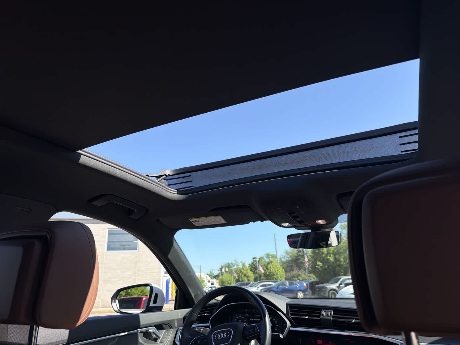 Thumbnail: 2022 Audi Q3 - 27