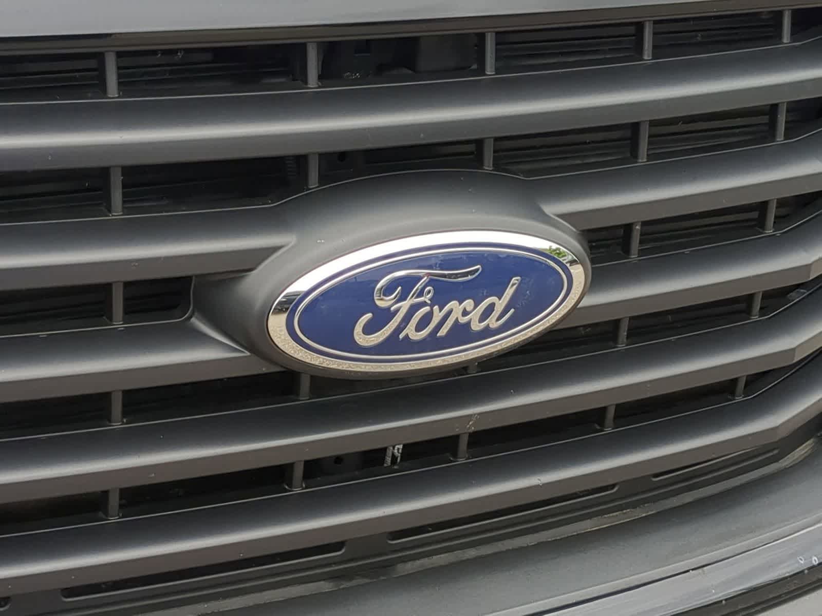 Thumbnail: 2017 Ford F-150 - 16