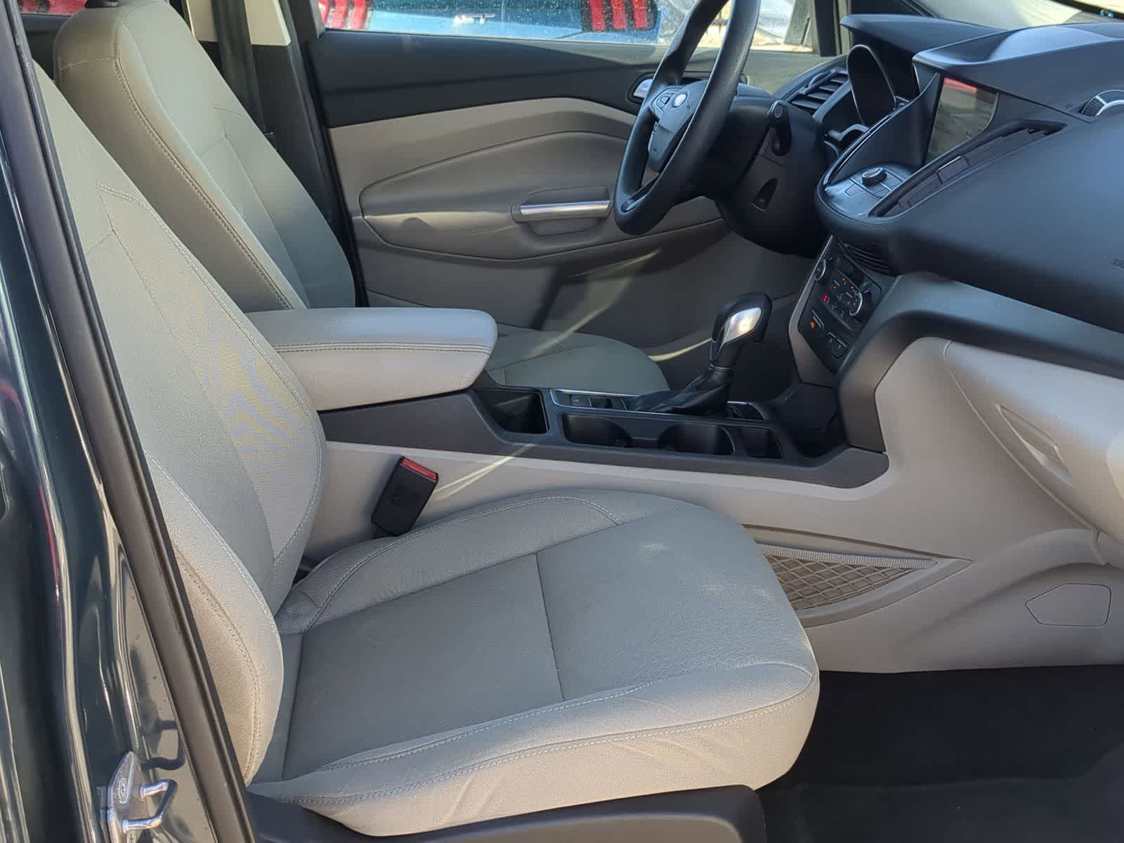 Thumbnail: 2019 Ford Escape - 24