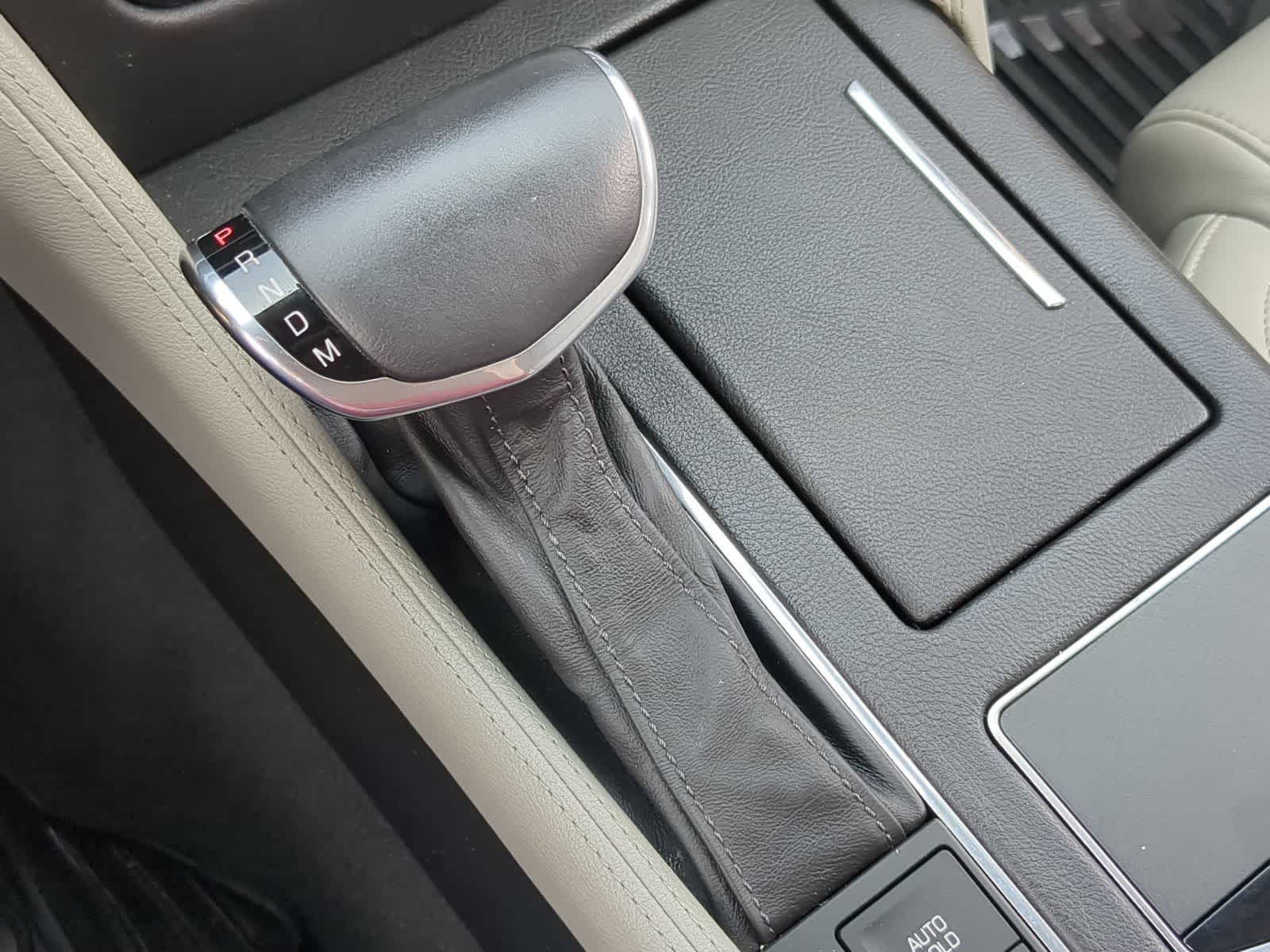 Thumbnail: 2016 Cadillac CT6 - 38