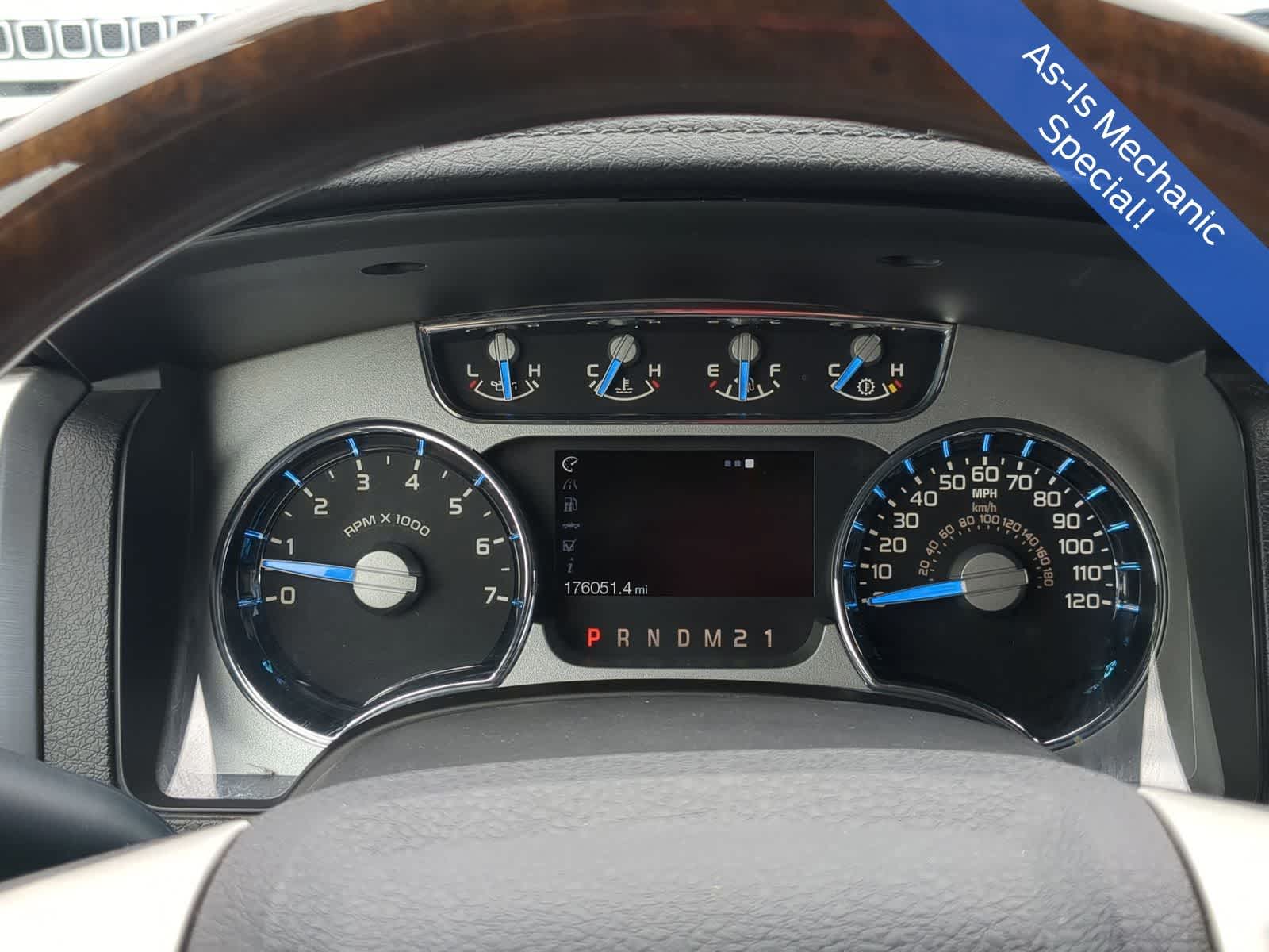 2013 Ford F-150 Platinum 34