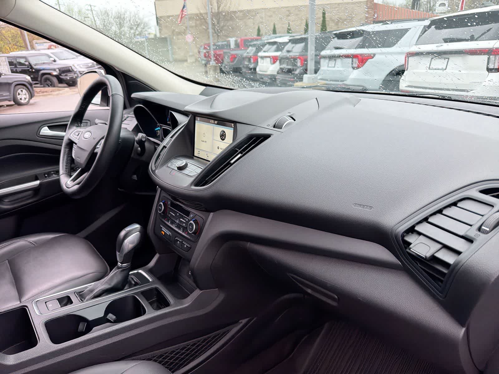 Thumbnail: 2019 Ford Escape - 20