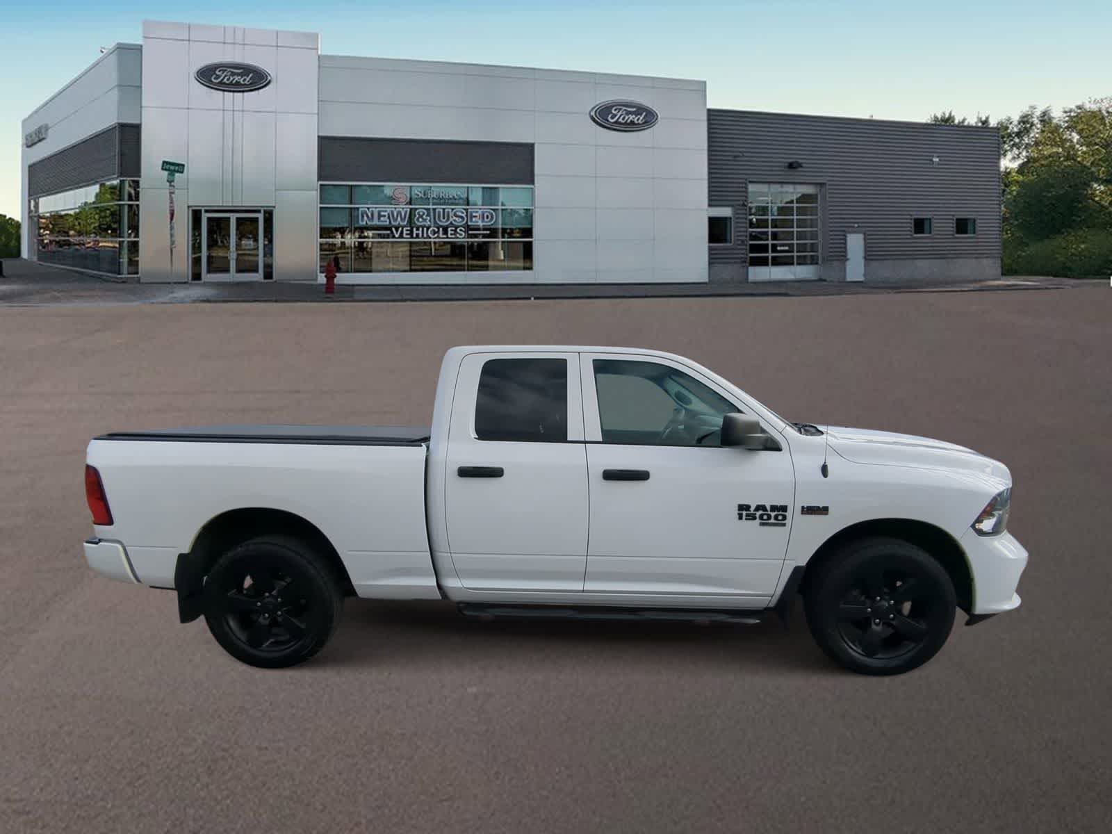Thumbnail: 2019 RAM 1500 Classic - 12