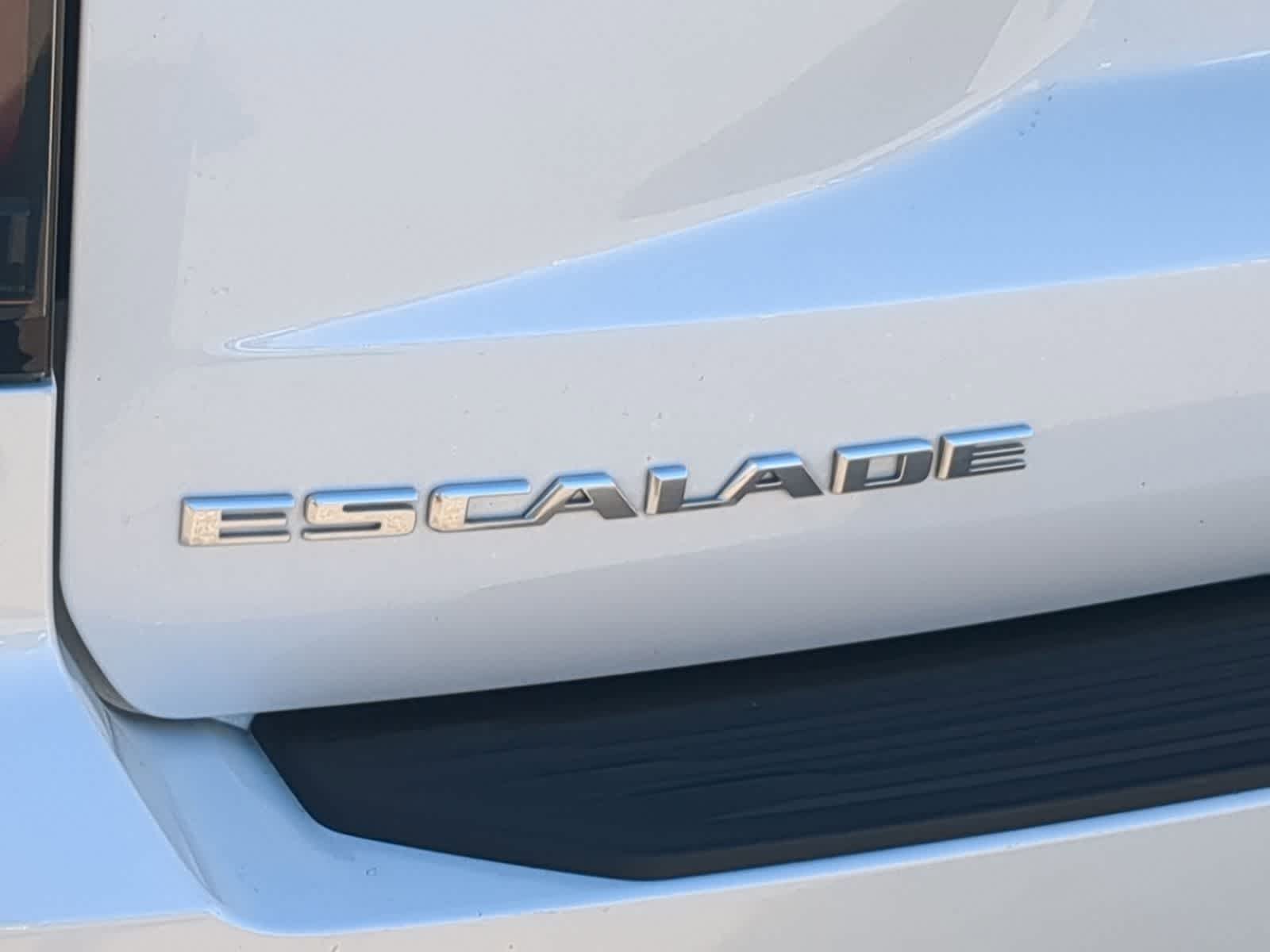 Thumbnail: 2023 Cadillac Escalade - 18