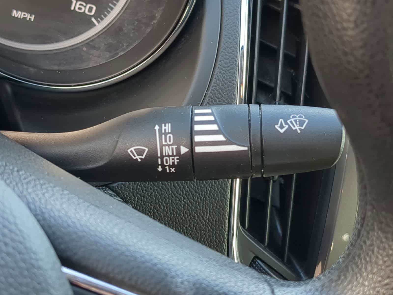 Thumbnail: 2019 Chevrolet Cruze - 28