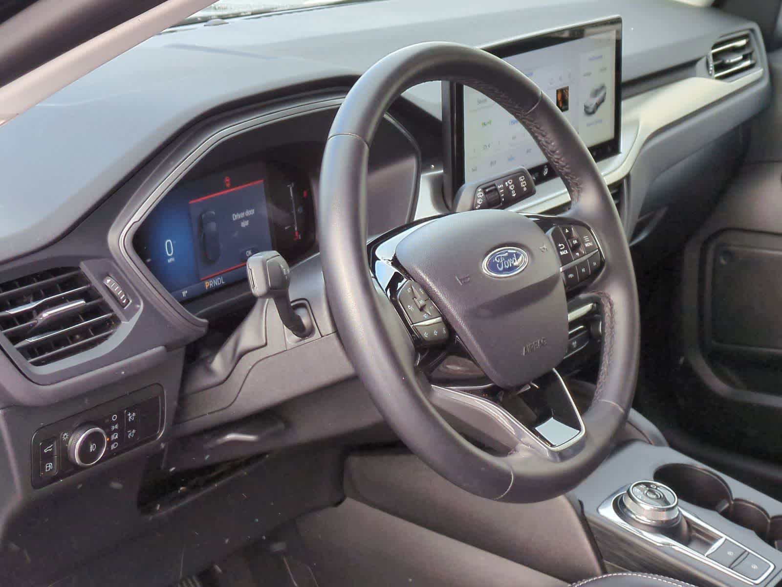 Thumbnail: 2023 Ford Escape - 13