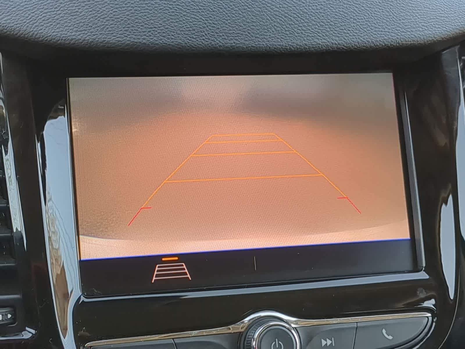 Thumbnail: 2020 Chevrolet Trax - 30