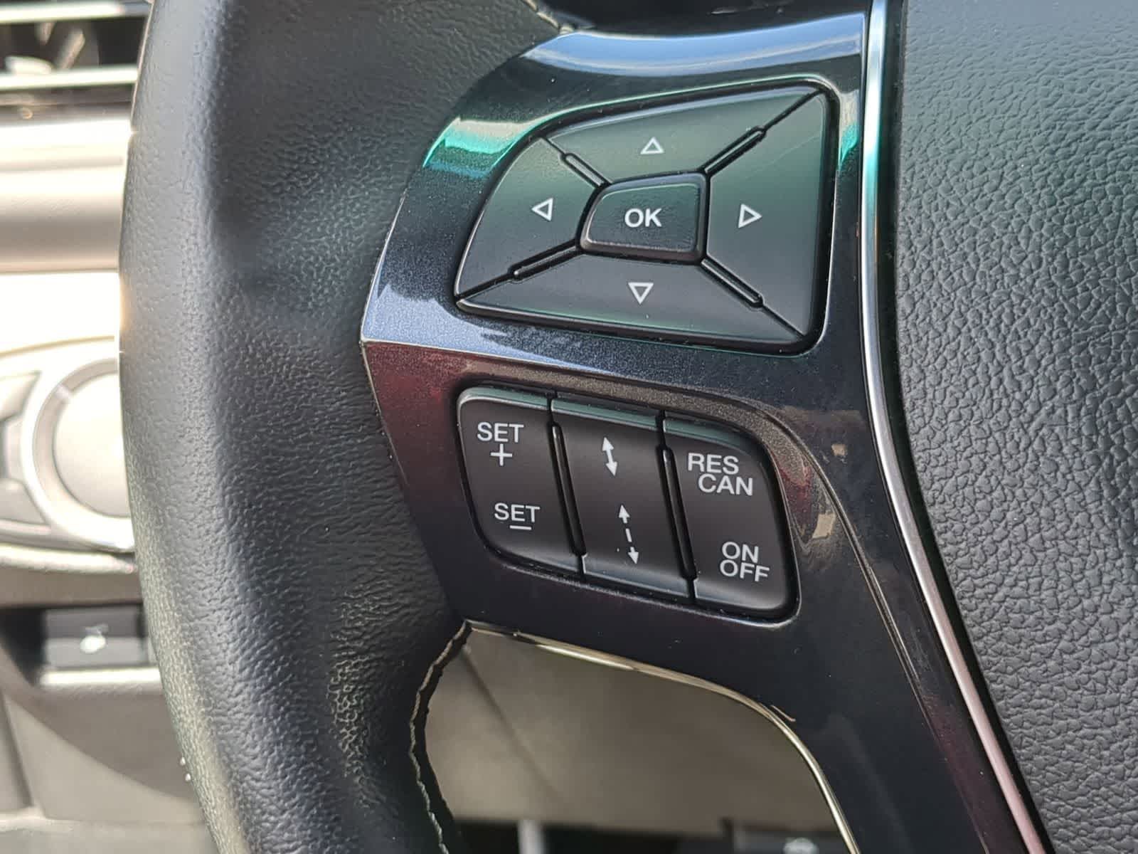 Thumbnail: 2018 Ford Explorer - 28