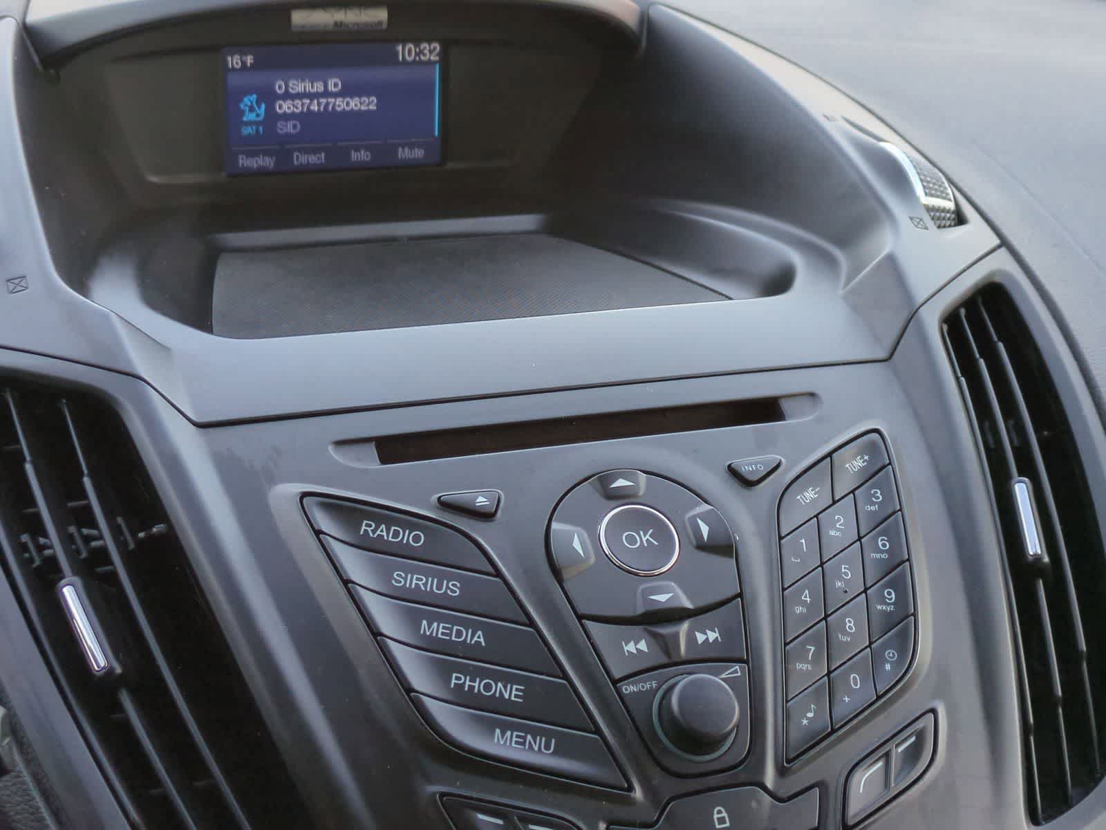 Thumbnail: 2015 Ford Escape - 22