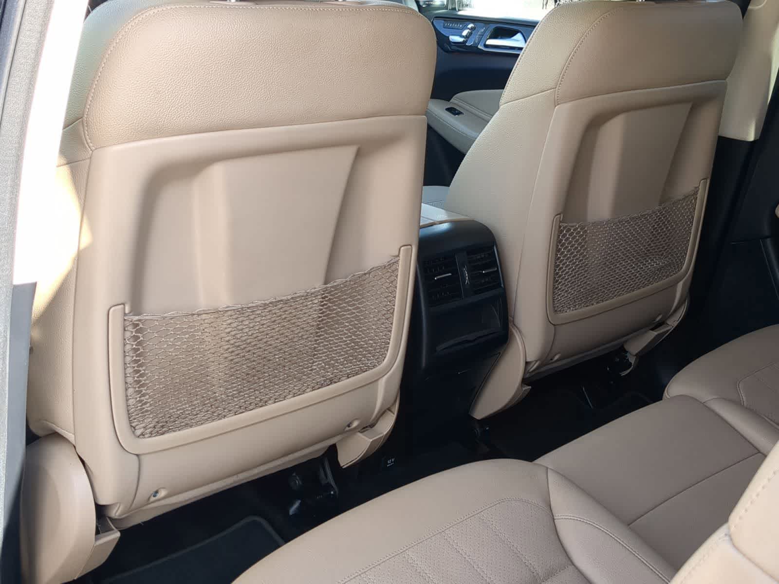 Thumbnail: 2019 Mercedes-Benz GLS - 24