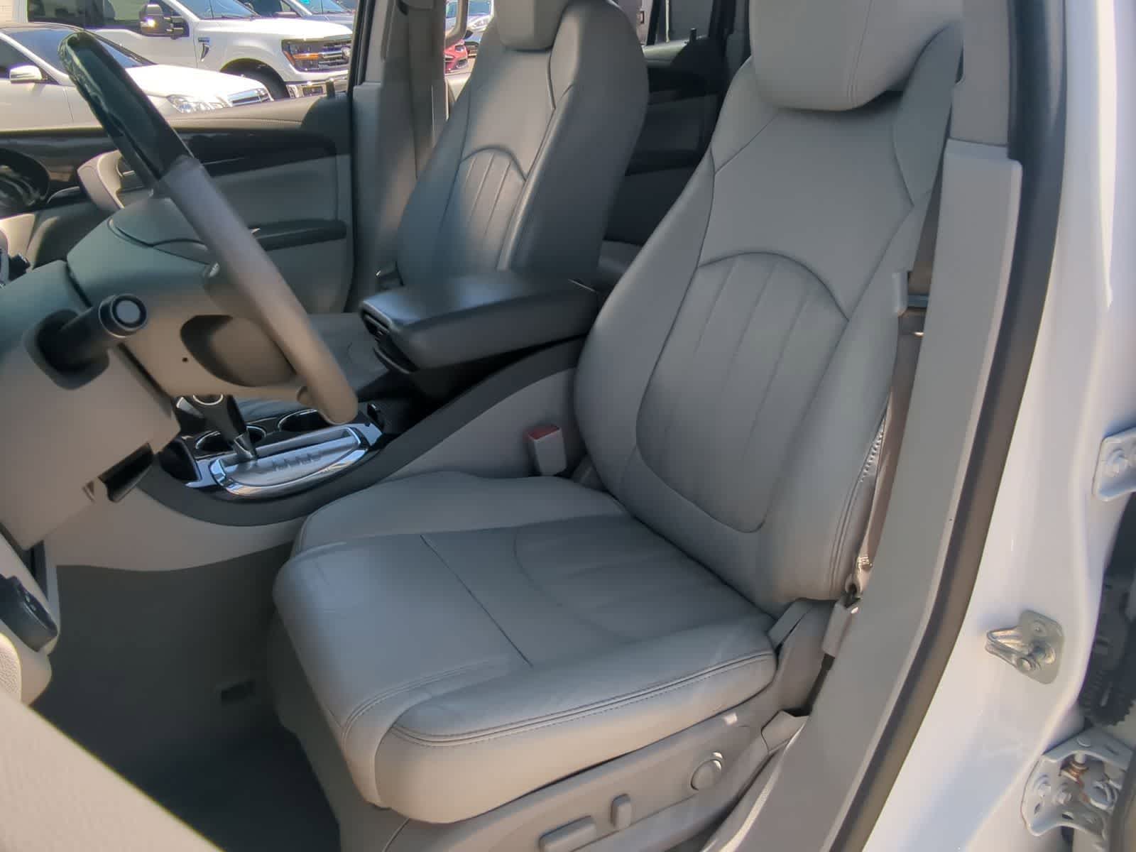 Thumbnail: 2017 Buick Enclave - 21