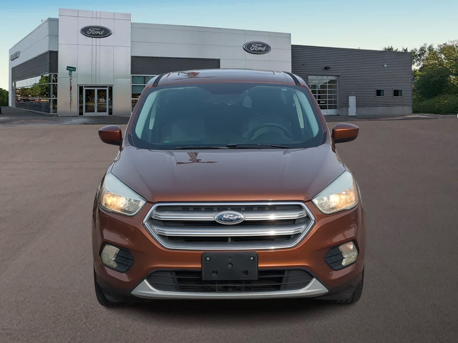 Thumbnail: 2017 Ford Escape - 3