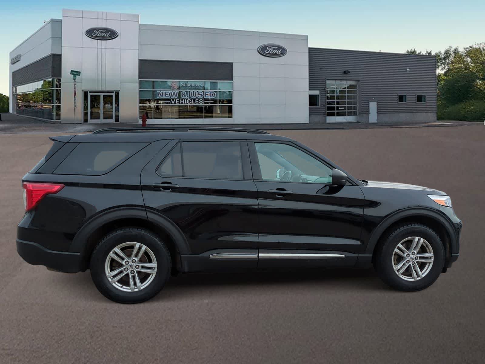 Thumbnail: 2020 Ford Explorer - 12
