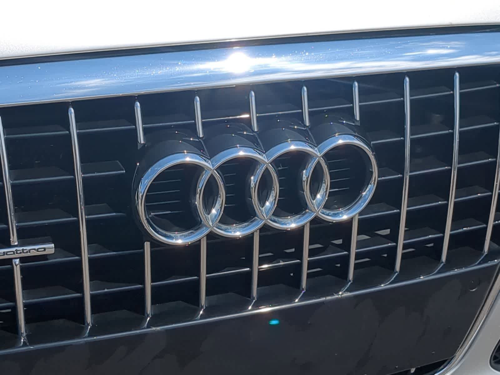 Thumbnail: 2012 Audi Q5 - 15