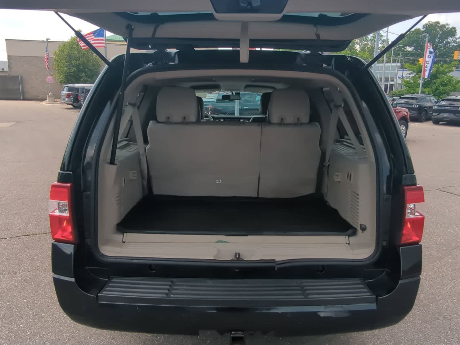 Thumbnail: 2013 Ford Expedition EL - 34