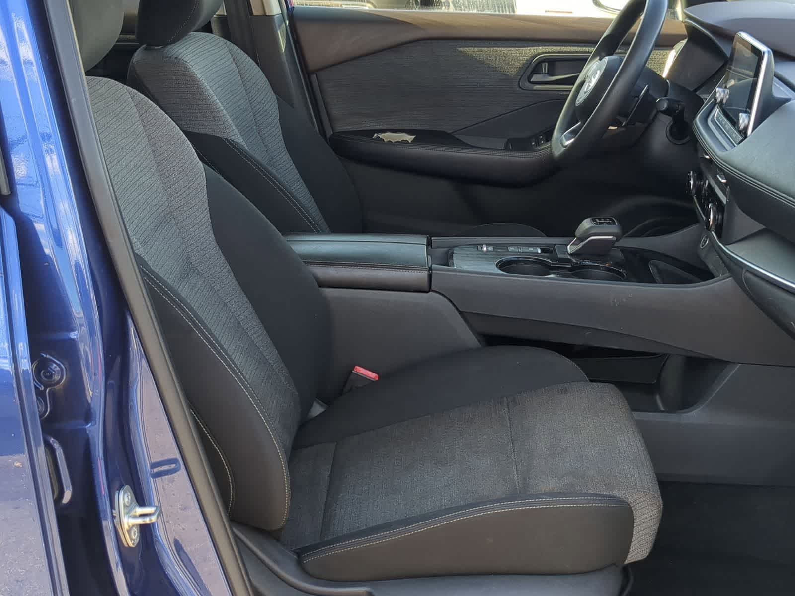 Thumbnail: 2021 Nissan Rogue - 22