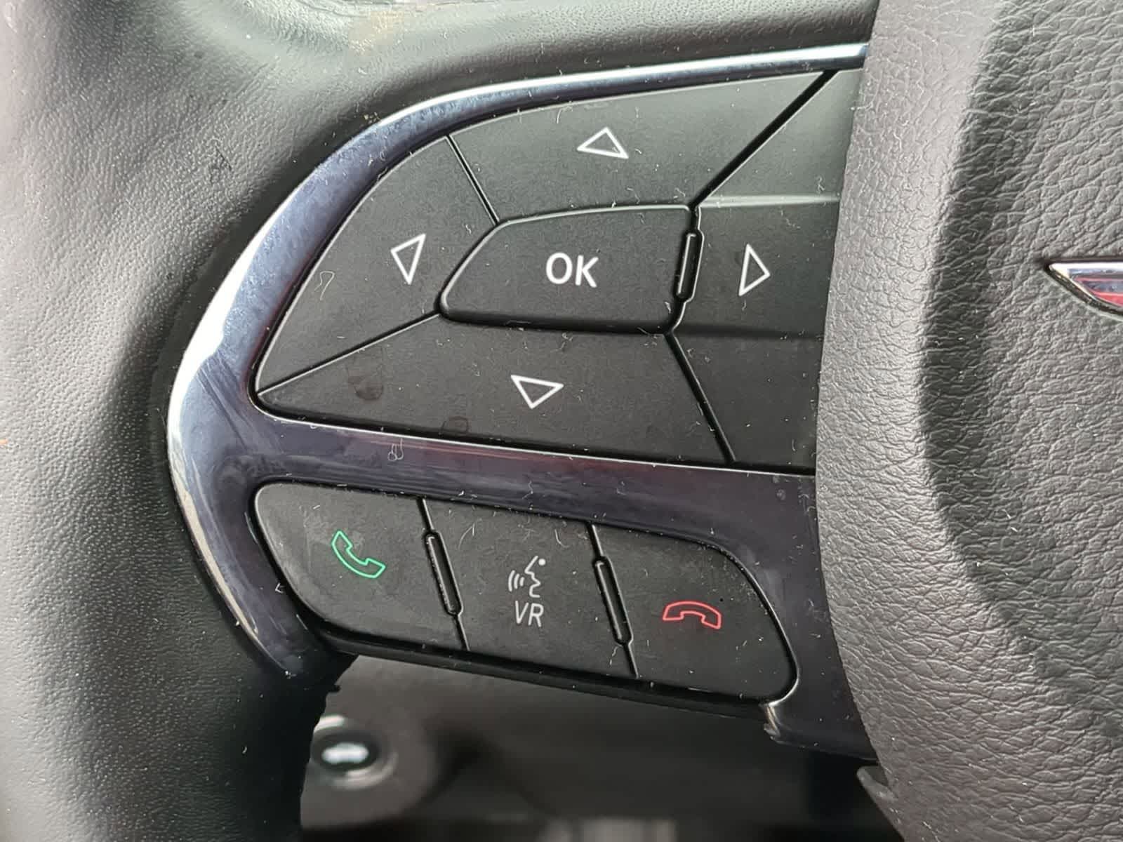 Thumbnail: 2016 Chrysler 200 - 29