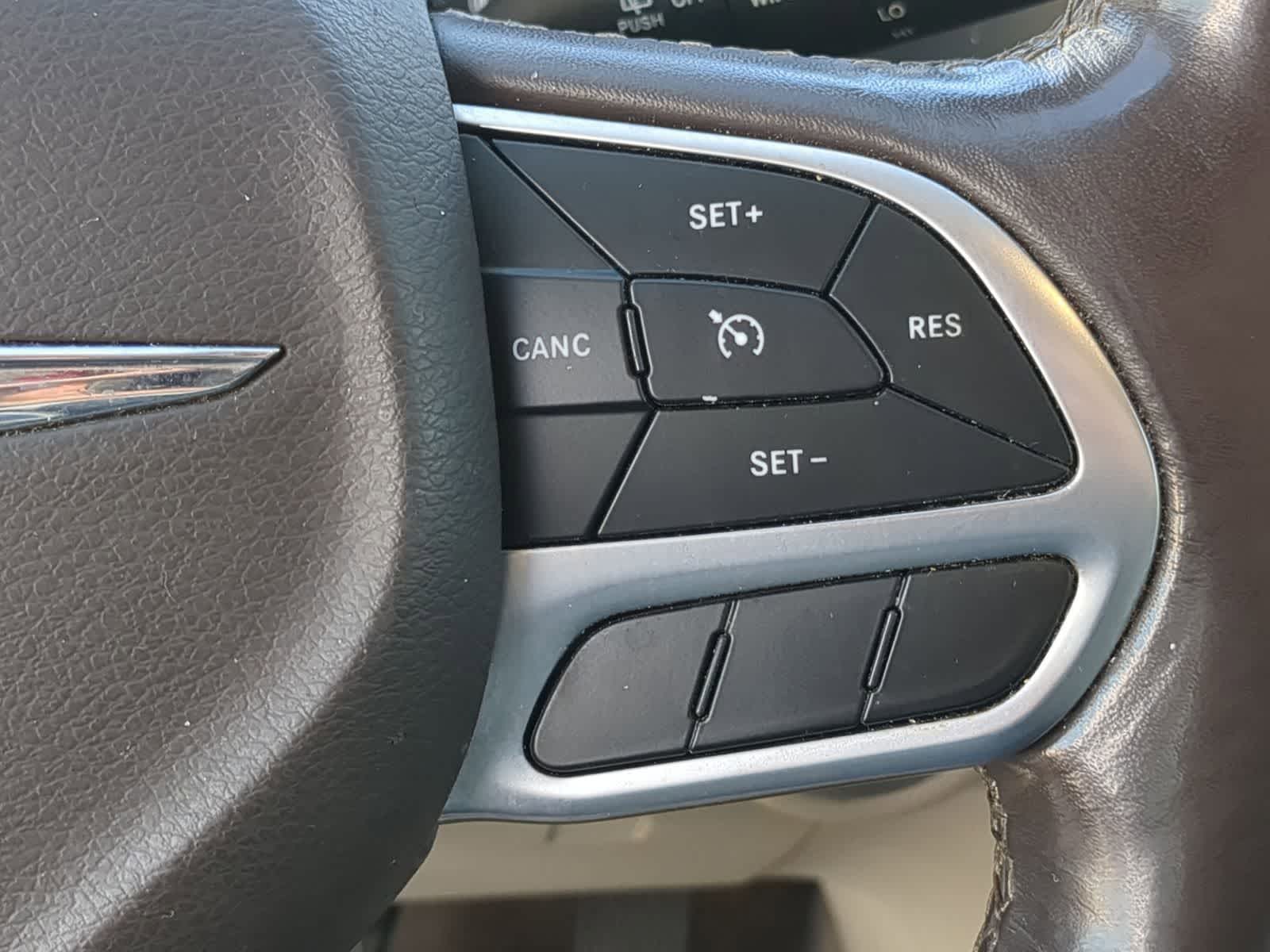 Thumbnail: 2019 Chrysler Pacifica - 29