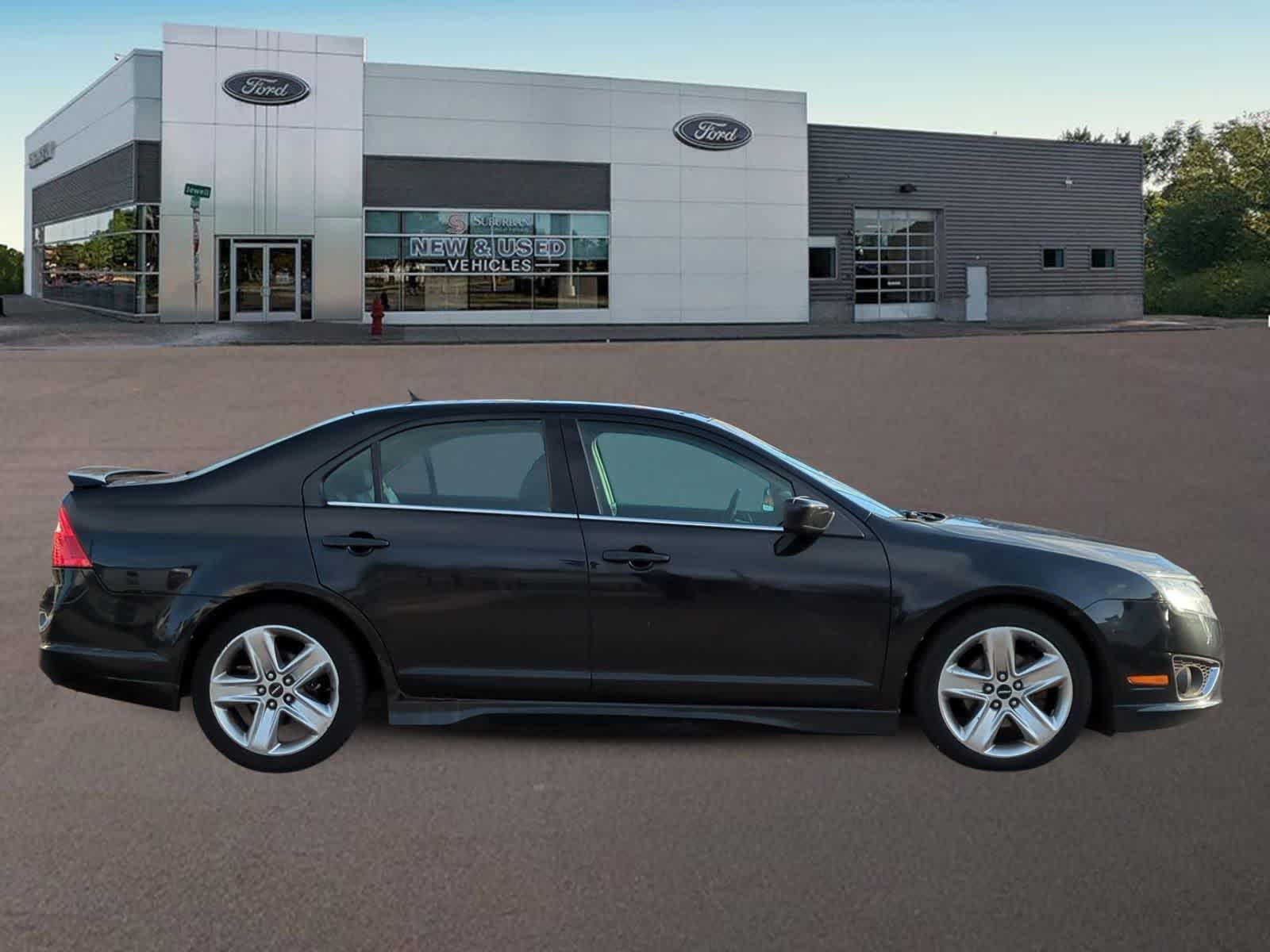 Thumbnail: 2011 Ford Fusion - 12