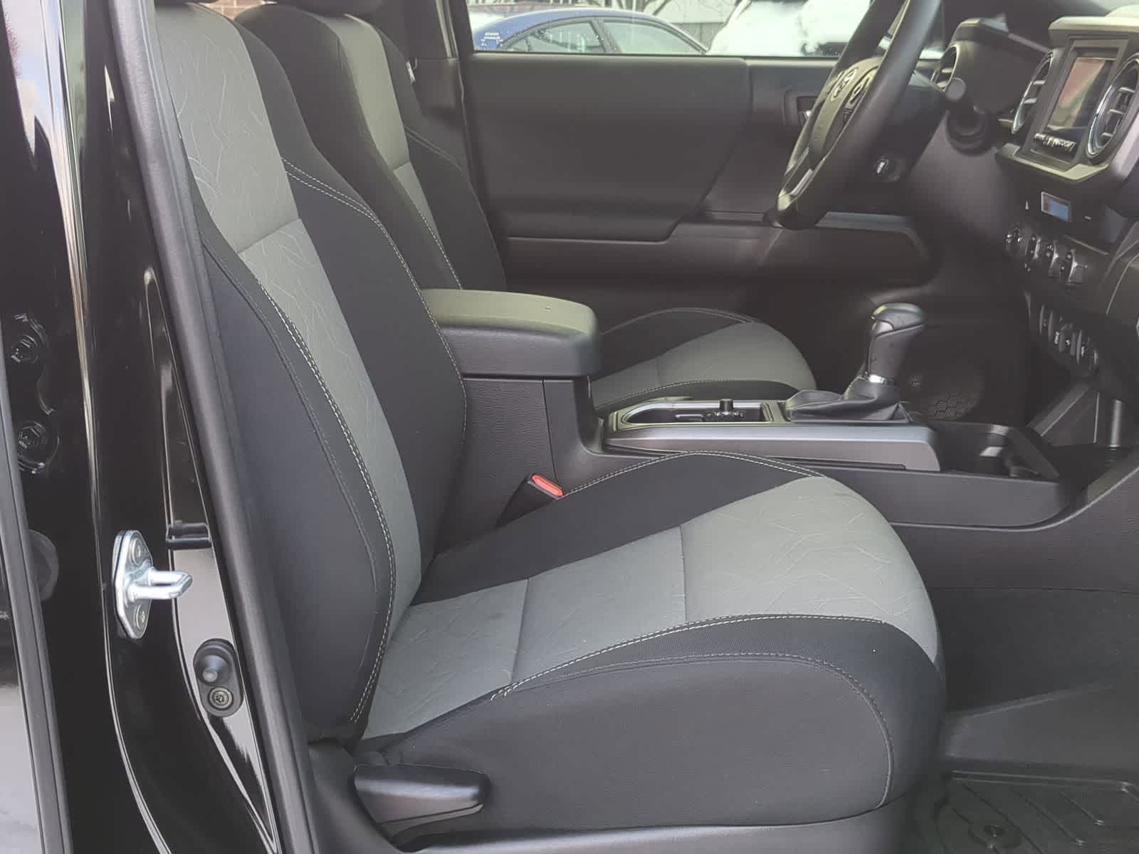 Thumbnail: 2023 Toyota Tacoma - 24