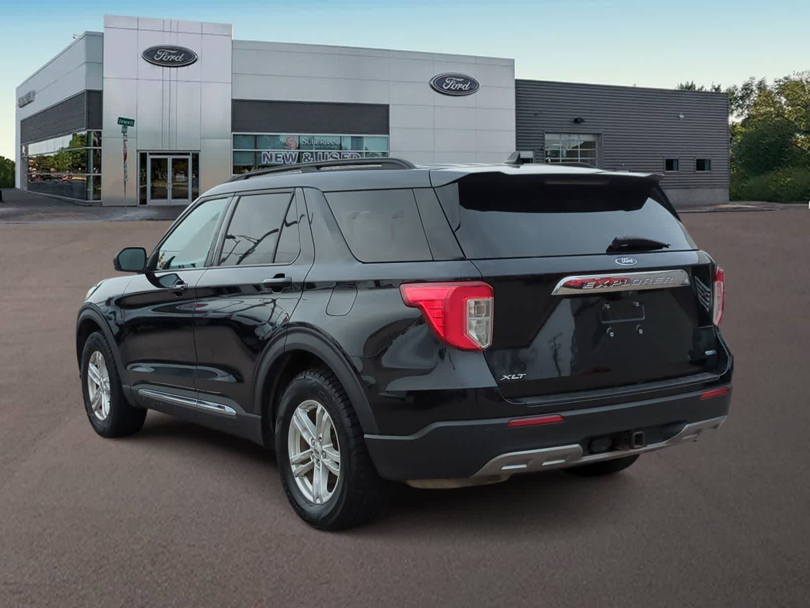 Thumbnail: 2020 Ford Explorer - 8