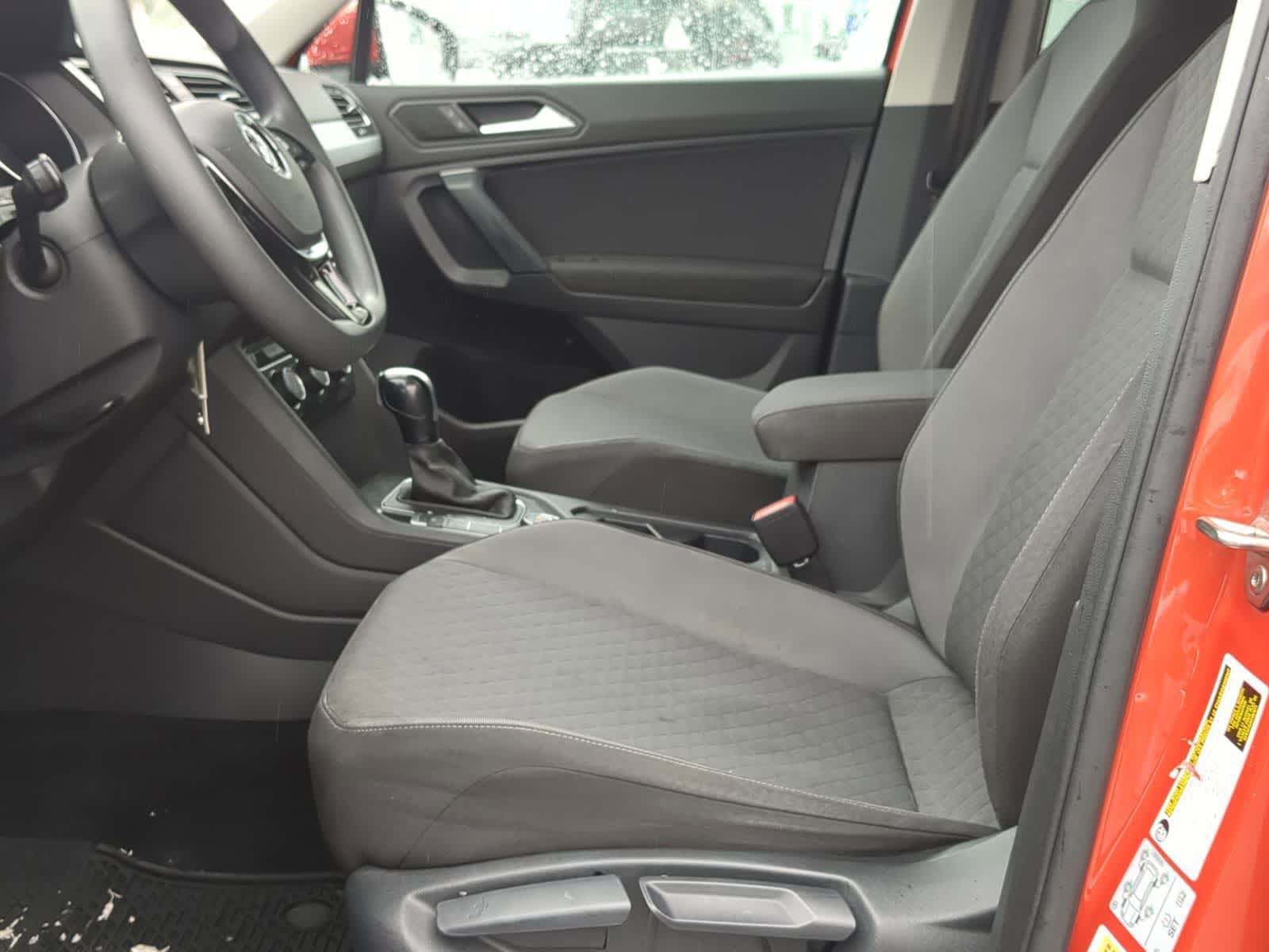 Thumbnail: 2019 Volkswagen Tiguan - 19