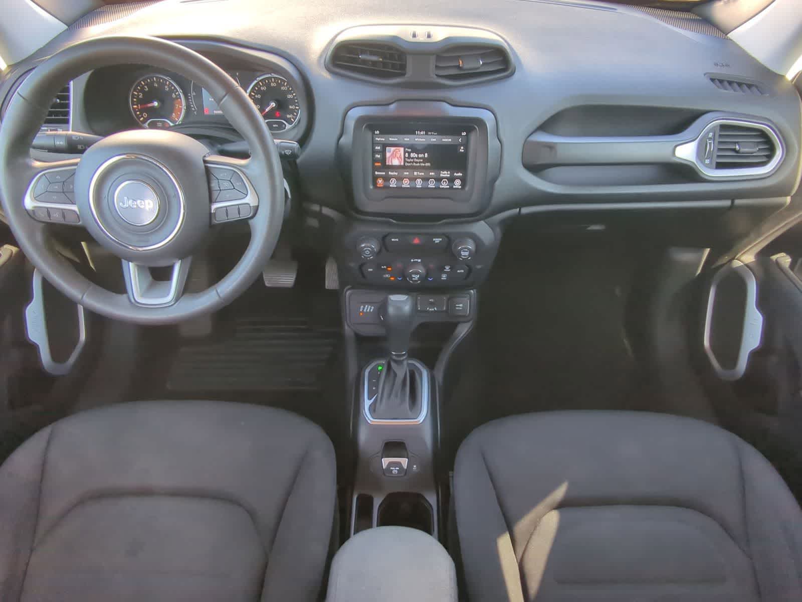 Thumbnail: 2019 Jeep Renegade - 16