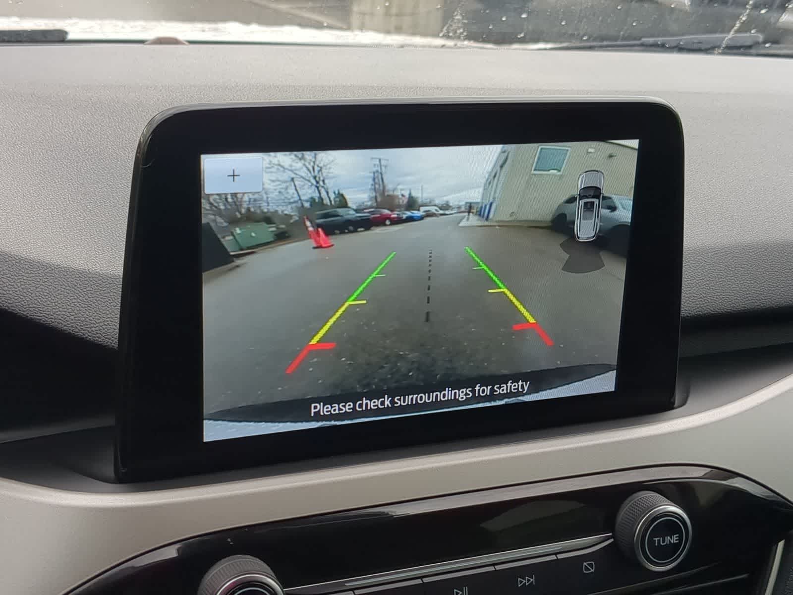 Thumbnail: 2020 Ford Escape - 31