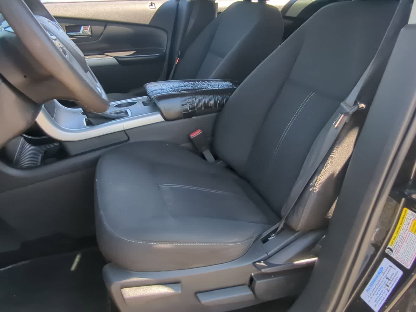 Thumbnail: 2012 Ford Edge - 18
