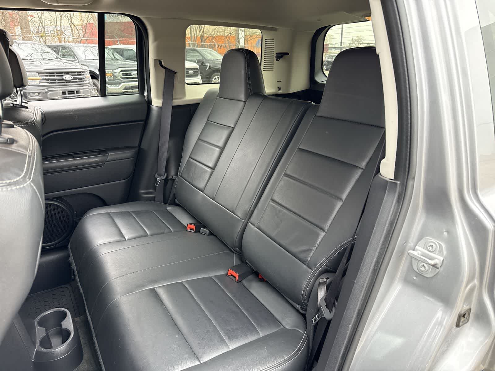 Thumbnail: 2017 Jeep Patriot - 25